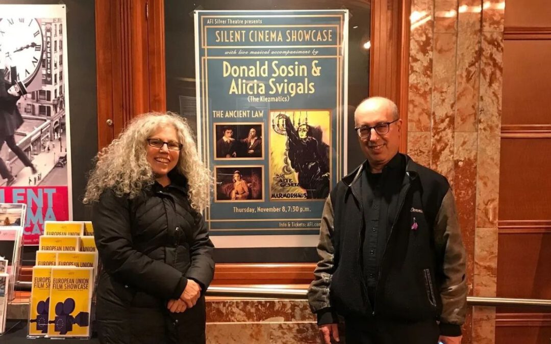 Sonntag, 17. Mai – „Stadt ohne Juden“ mit Alicia Svigals